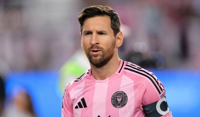 Efsane durmuyor! Lionel Messi 900 gol barajını aştı