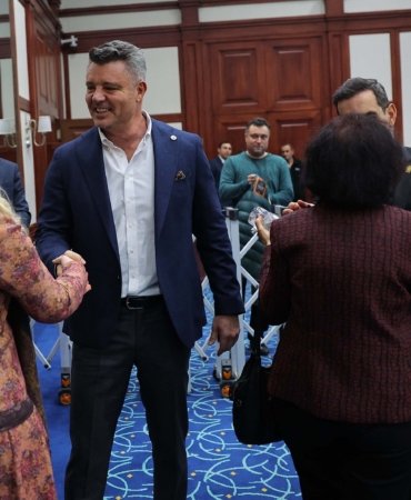 Sadettin Saran’dan iddialı mesaj: “Daha fazla kupalar alacağız”