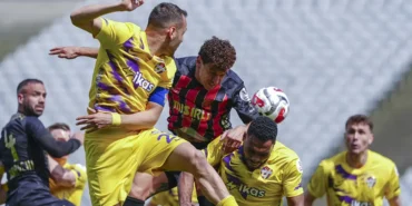 Karagumruk-Sahasinda-Eyupspor8217a-Boyun-Egdi-1-2-featured