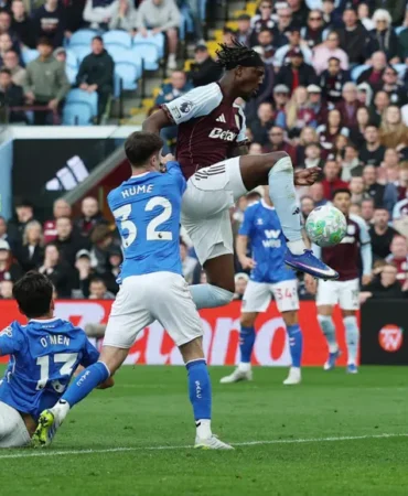 Tammy-Abraham8217in-goluyle-Villa-7-golluk-mucadelede-galip-geldi-featured