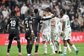besiktasi-908de-yiktilar-turki-1